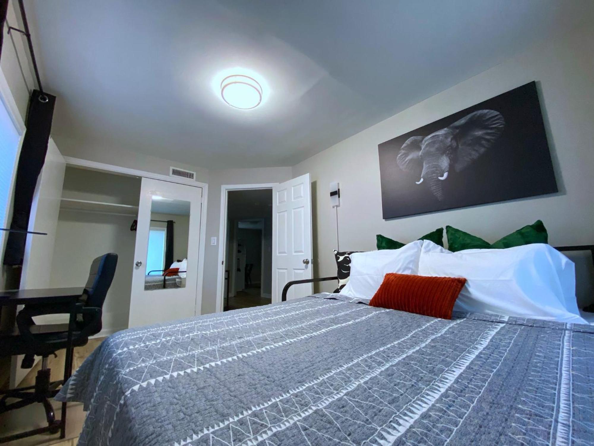 *New* The Cozy Haven, 5 Minutes To Atl Airport Apartment แอตแลนตา ภายนอก รูปภาพ